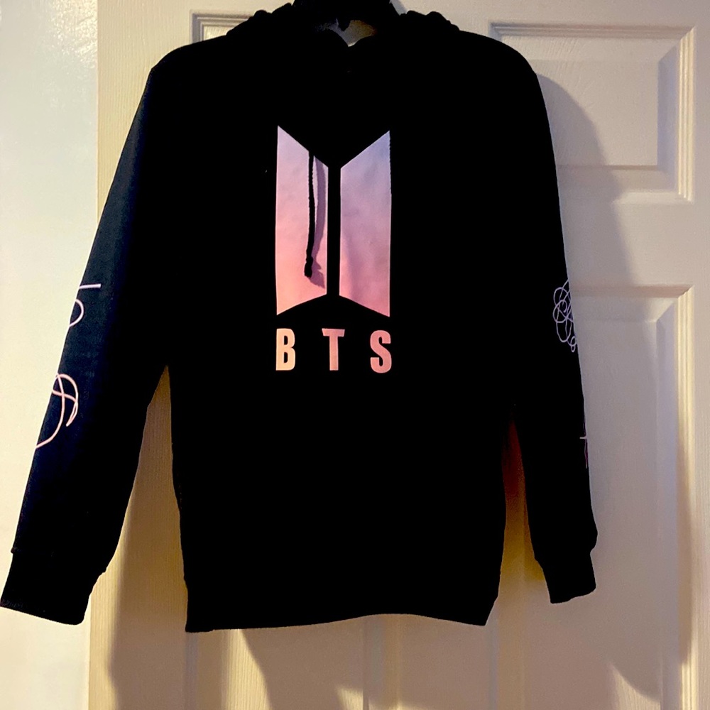 방탄소년단 Merchandise| Small Hoodie